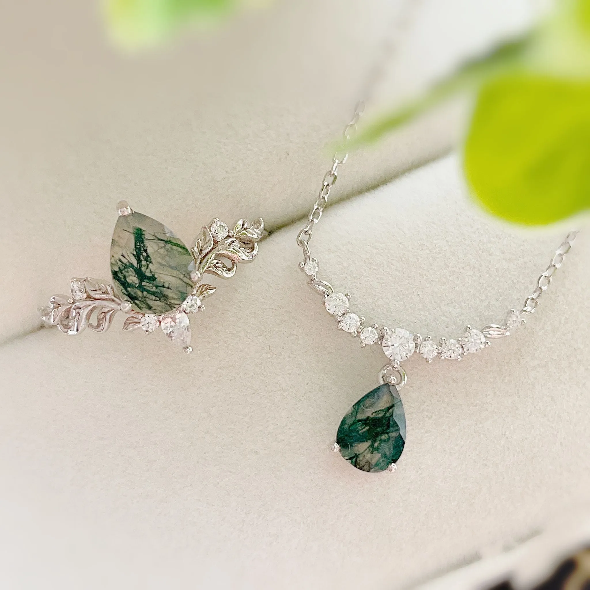 Breezy Whisper Moss Agate Necklace