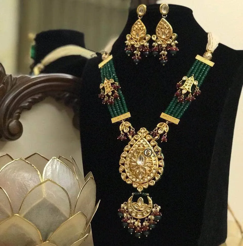 Drop Pendant Hanging Chandbali Set