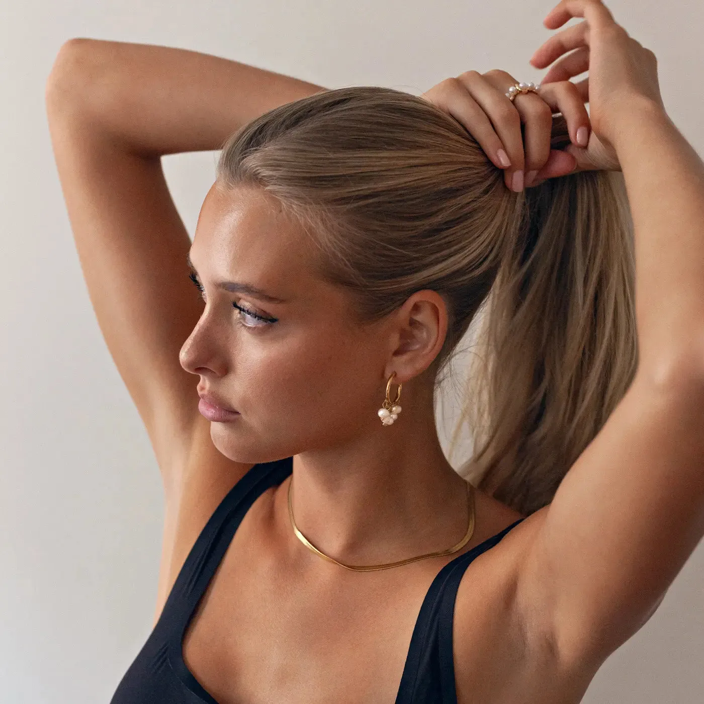 Estelle - Pearl Hoop Earrings