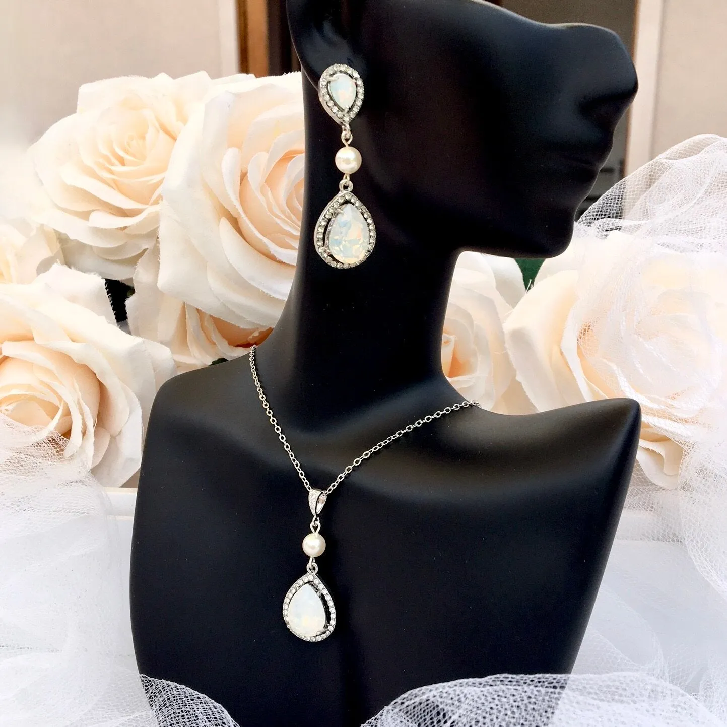 "Opal" - Pearl and Opal Bridal Jewelry Set