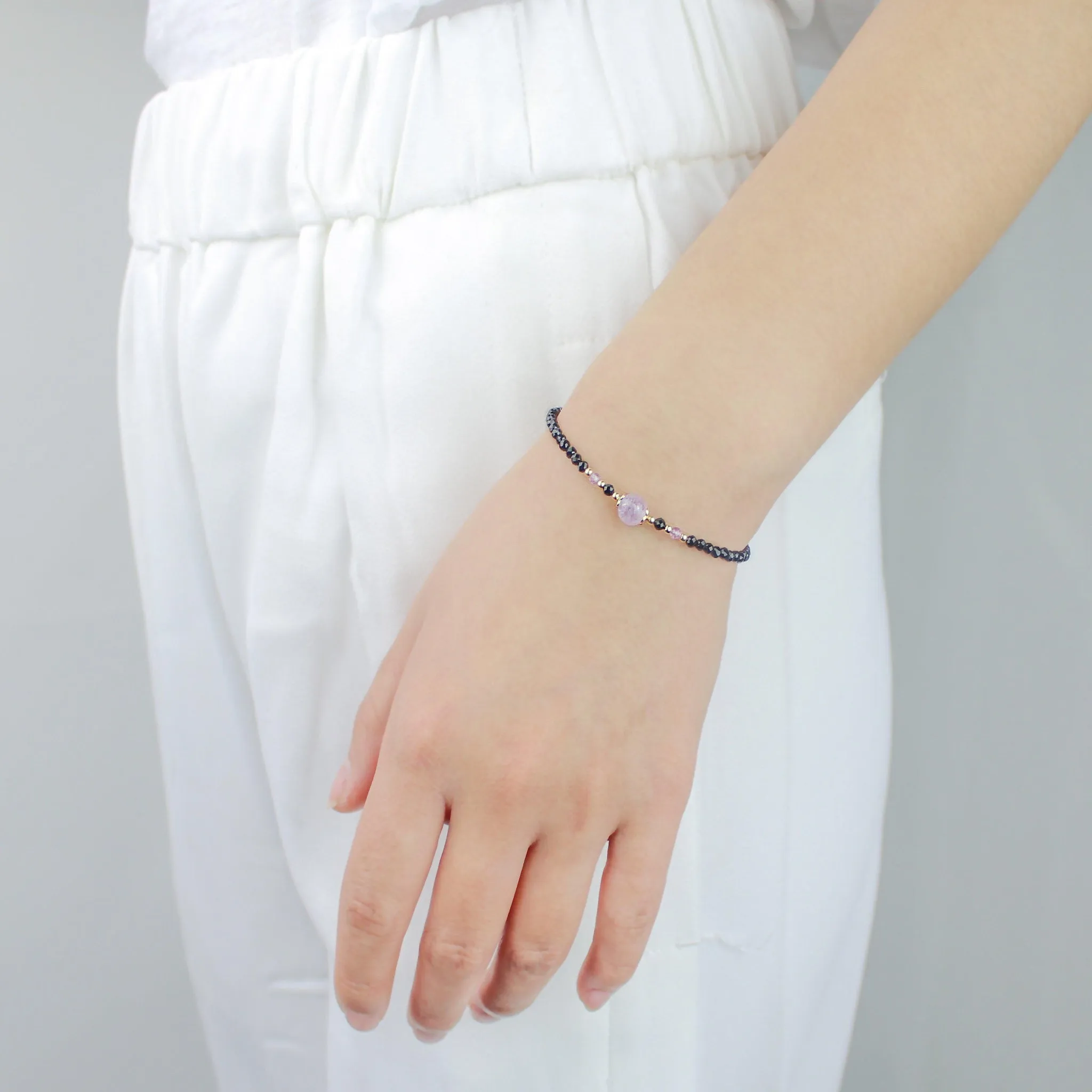 Tiny Black Onyx & Amethyst Bracelet