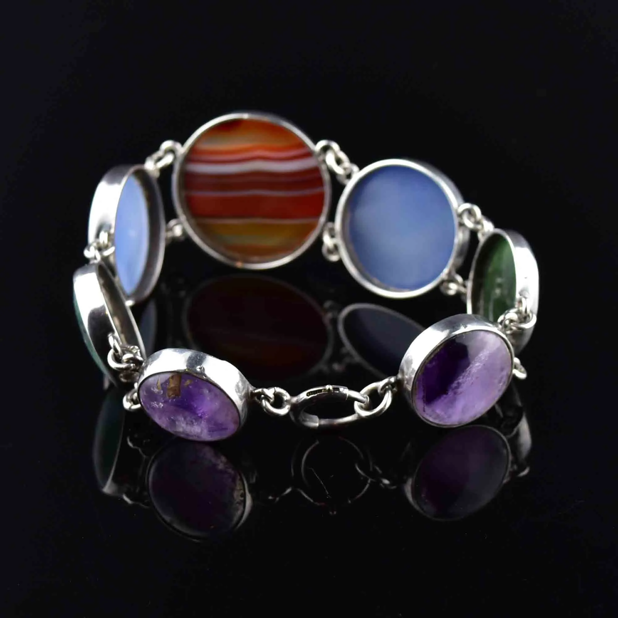 Vintage Scottish Banded Agate Amethyst Chalcedony Bracelet
